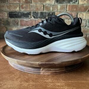 Saucony Hurricane 24 Black Women's 9.5 Max Cushion Road Running Sneaker Shoes